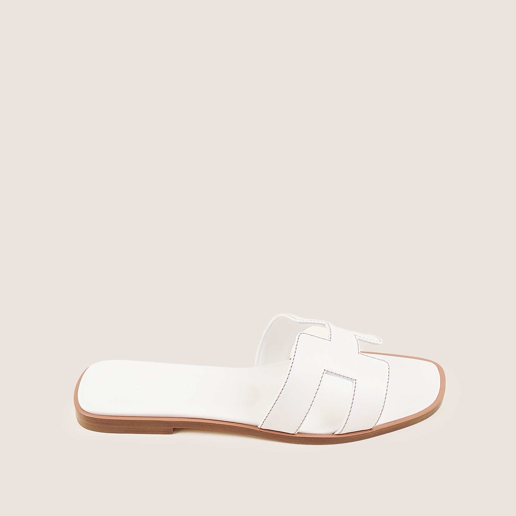 Oran Sandals 37 ½ - HERMÈS - Affordable Luxury